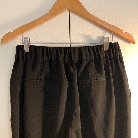 Ricki’s Large Black Flowy Cropped Stretch Elastic Waist Pants - Picture 5 of 7